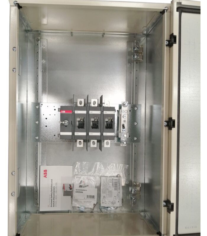 Front Operated Enclosed Switch, Metal Enclosed, 3p, 250A, IP54